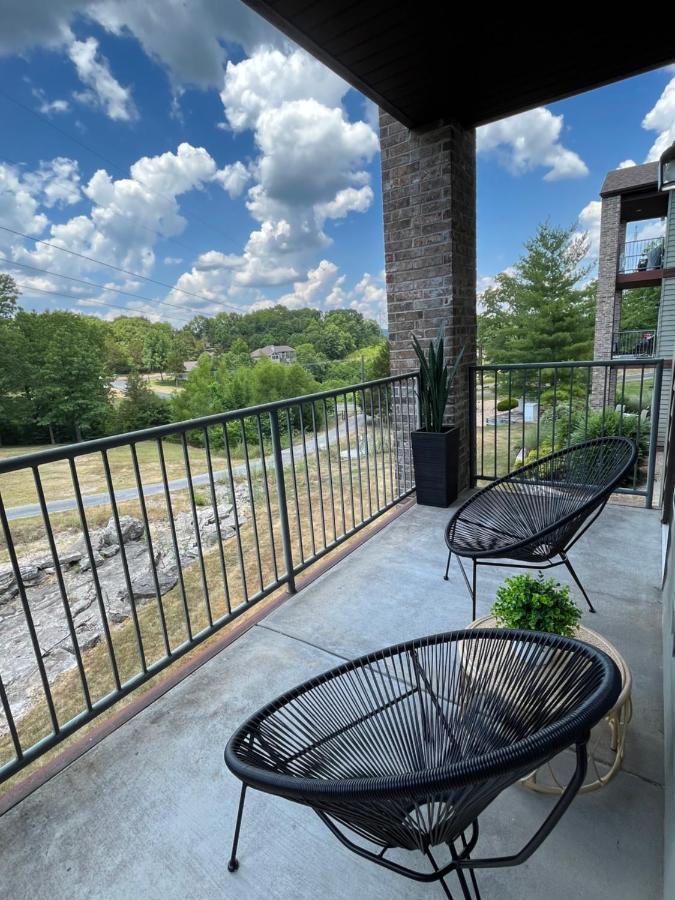 Couples Condo Retreat Overlooking Golf Course Branson West Dış mekan fotoğraf