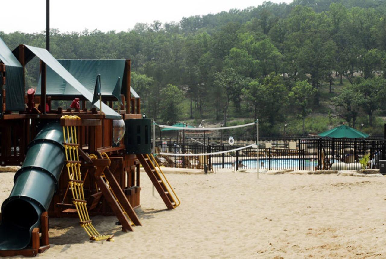 Couples Condo Retreat Overlooking Golf Course Branson West Dış mekan fotoğraf